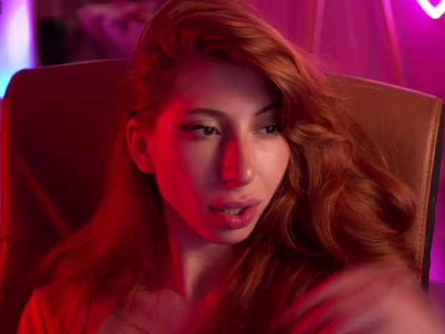 IzabellaSweet live webcam show