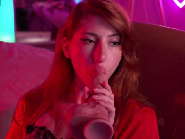 IzabellaSweet live cam on BongaCams