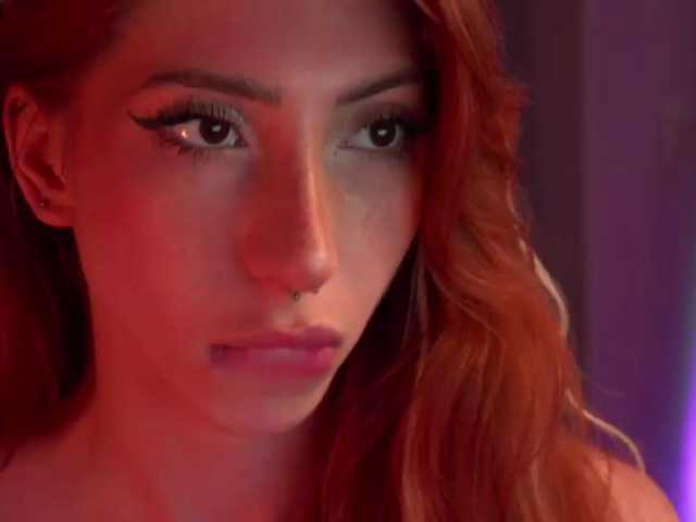 IzabellaSweet live cam on BongaCams