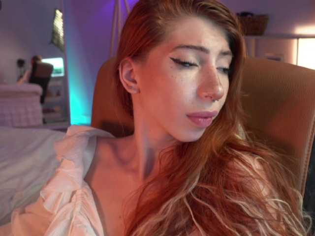 IzabellaSweet live cam on BongaCams