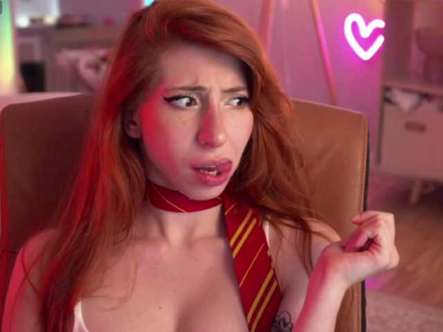 IzabellaSweet live webcam show