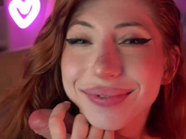 IzabellaSweet live cam on BongaCams