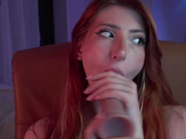 IzabellaSweet live cam on BongaCams