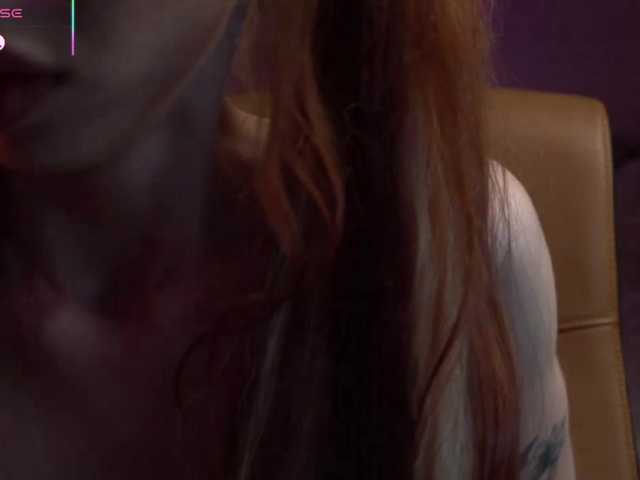 IzabellaSweet live cam on BongaCams