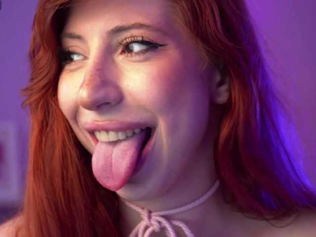IzabellaSweet live cam on BongaCams