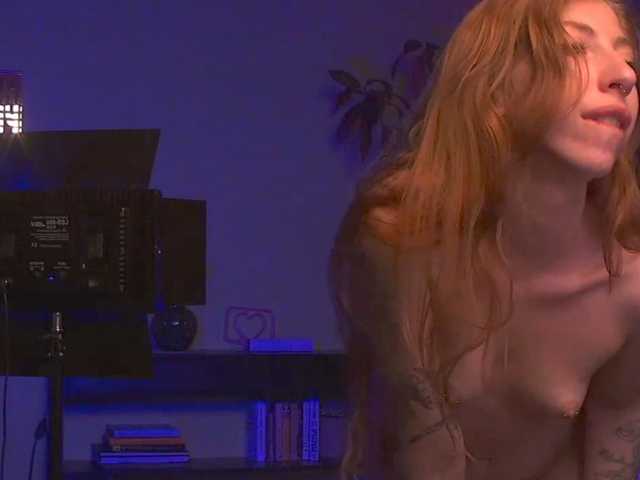 IzabellaSweet live cam on BongaCams