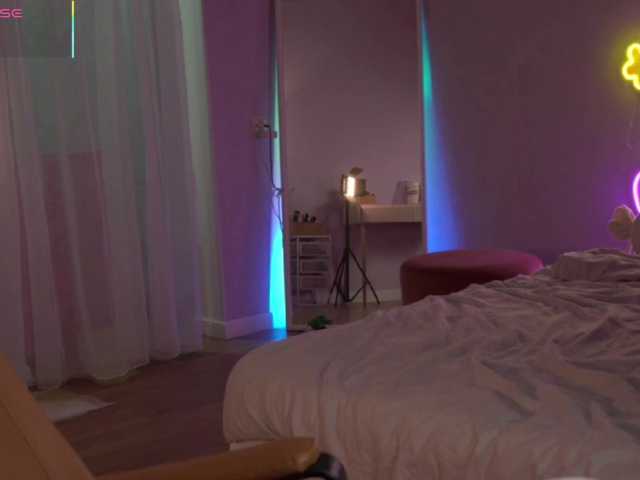 IzabellaSweet live cam on BongaCams
