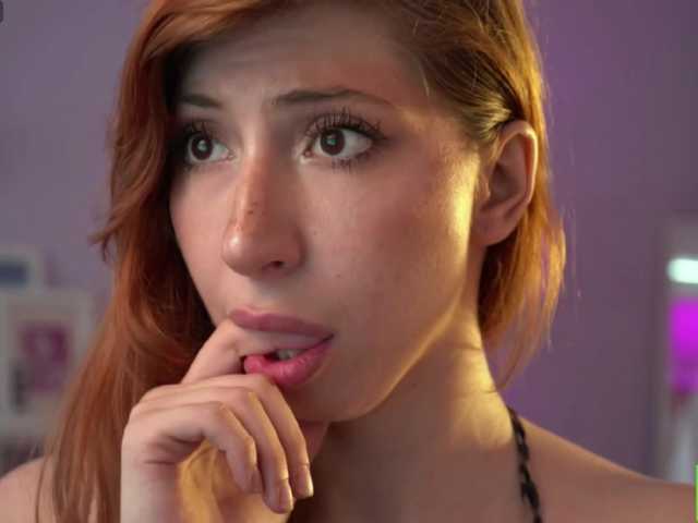 IzabellaSweet live cam on BongaCams