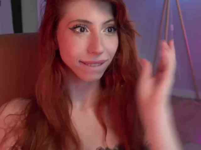 IzabellaSweet webcam