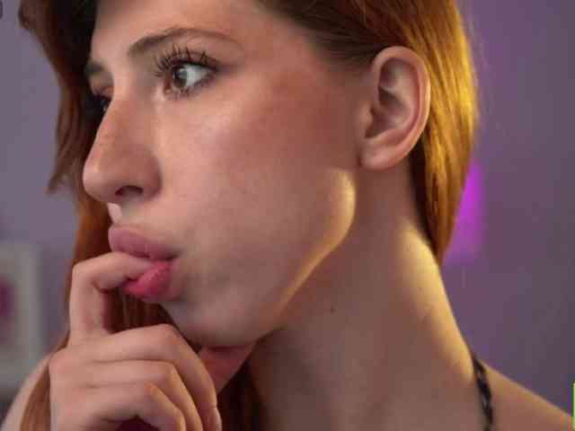 IzabellaSweet webcam