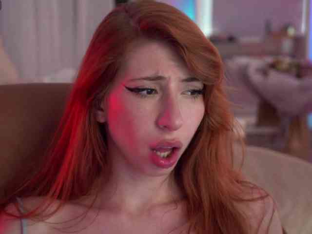 IzabellaSweet webcam