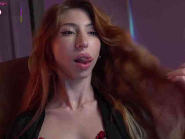IzabellaSweet webcam