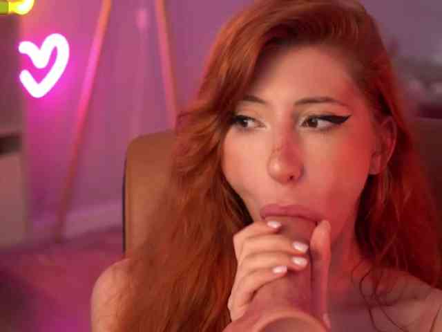 IzabellaSweet webcam