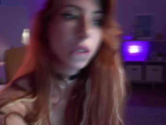 IzabellaSweet webcam