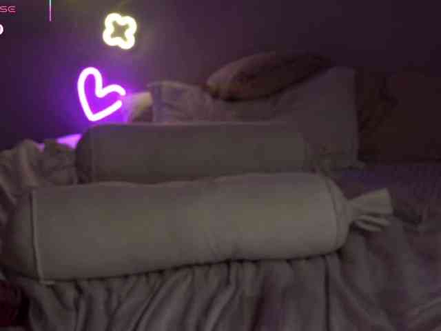 IzabellaSweet webcam