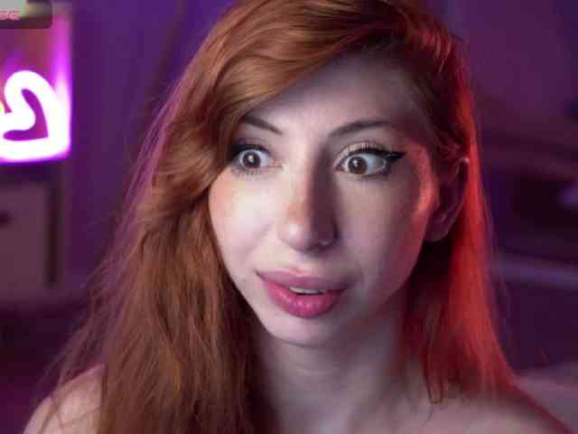 IzabellaSweet webcam