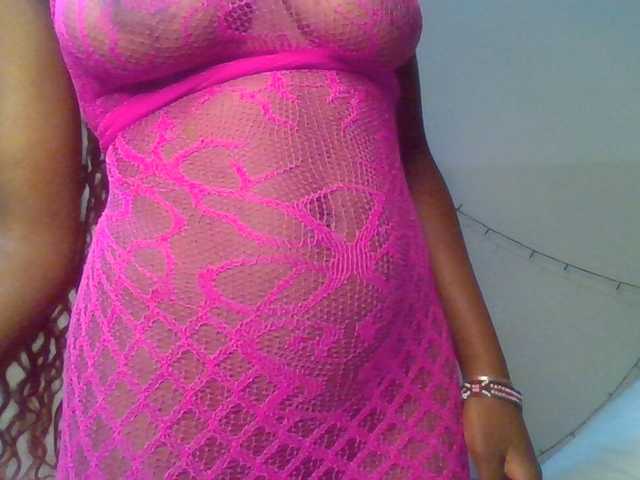 Asanty live cam on BongaCams