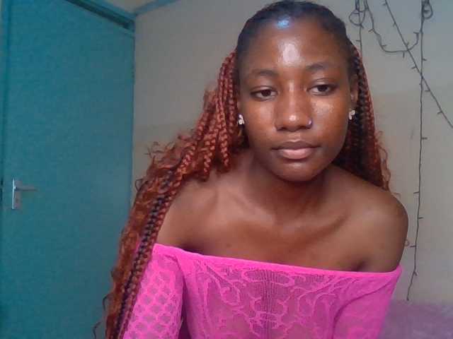 Asanty live cam on BongaCams