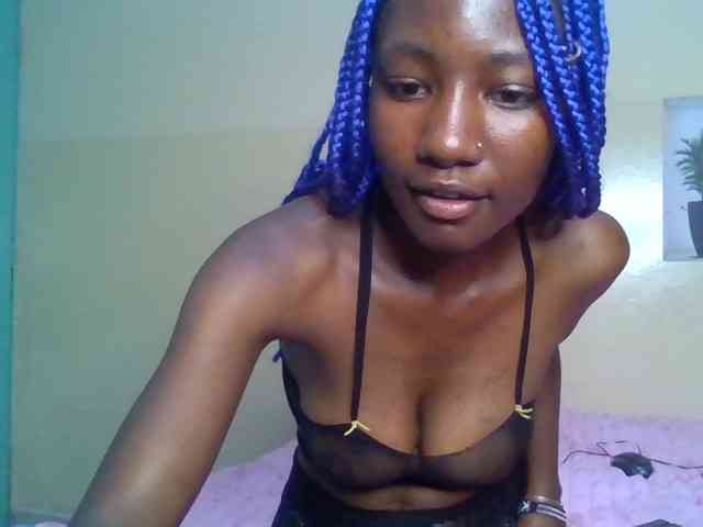 Model: Asanty