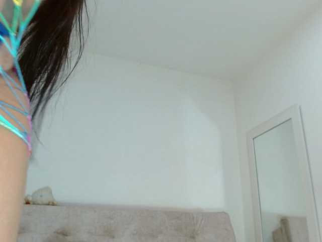sashacreamy live cam on BongaCams