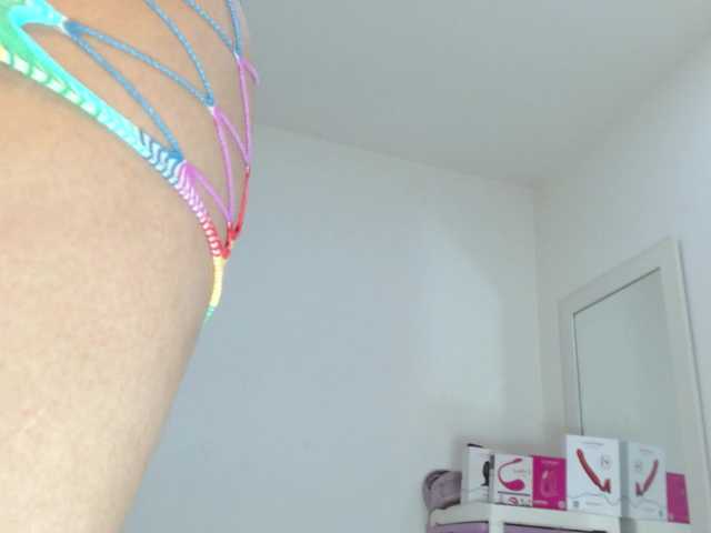 sashacreamy live cam on BongaCams