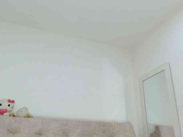 sashacreamy webcam