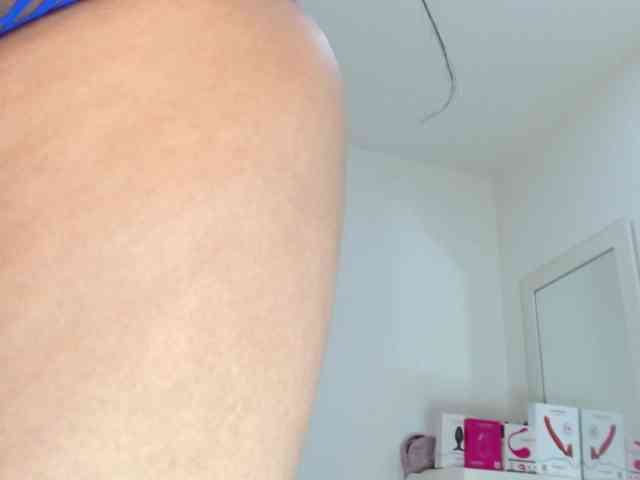 sashacreamy webcam