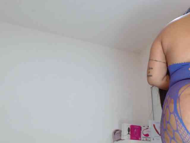 sashacreamy webcam