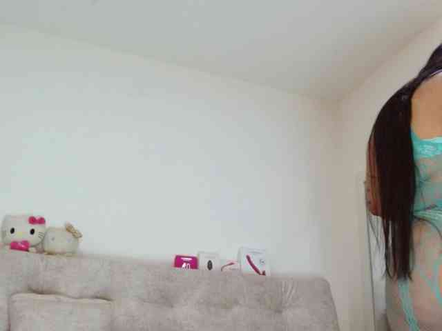 sashacreamy webcam