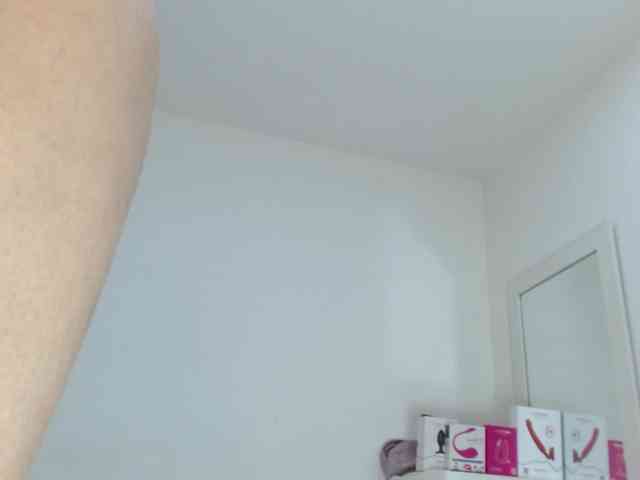 sashacreamy webcam