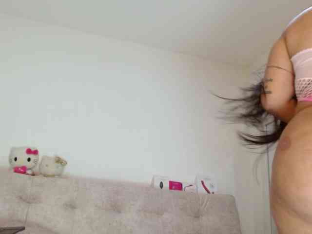 sashacreamy webcam