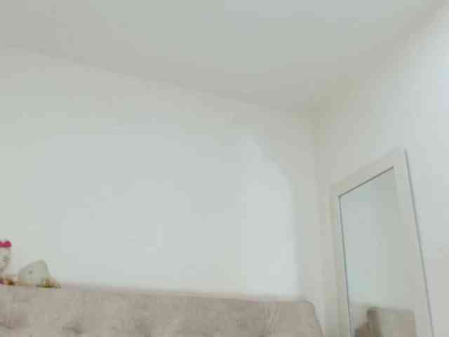 sashacreamy webcam