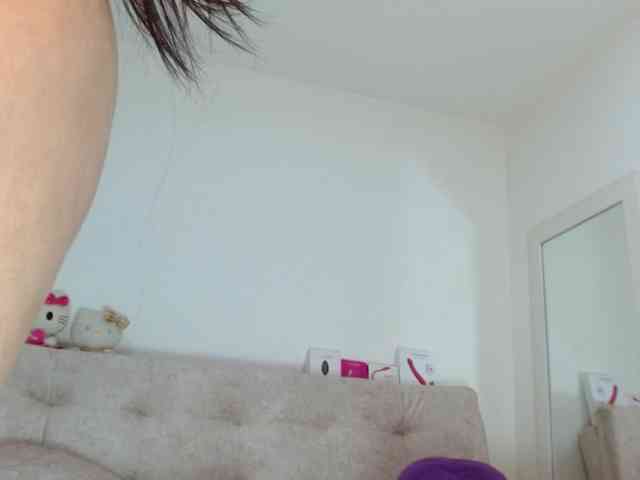 sashacreamy webcam