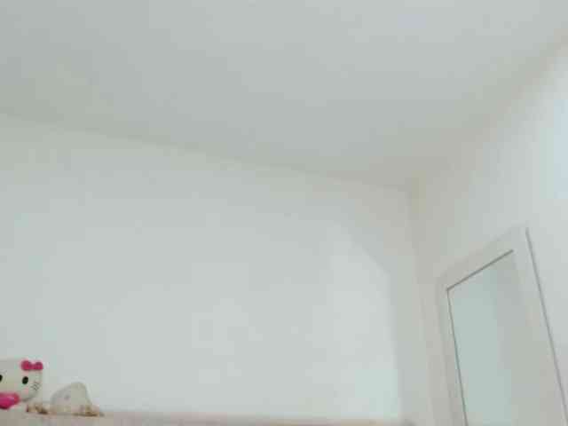 sashacreamy webcam