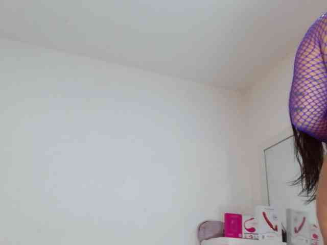 sashacreamy webcam