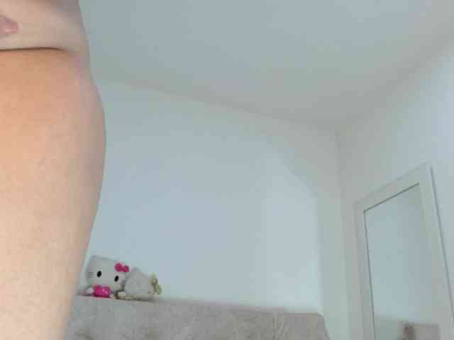 sashacreamy webcam