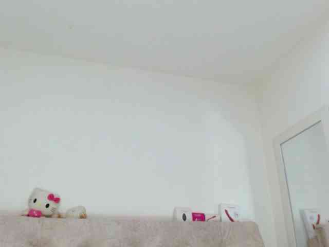 sashacreamy webcam