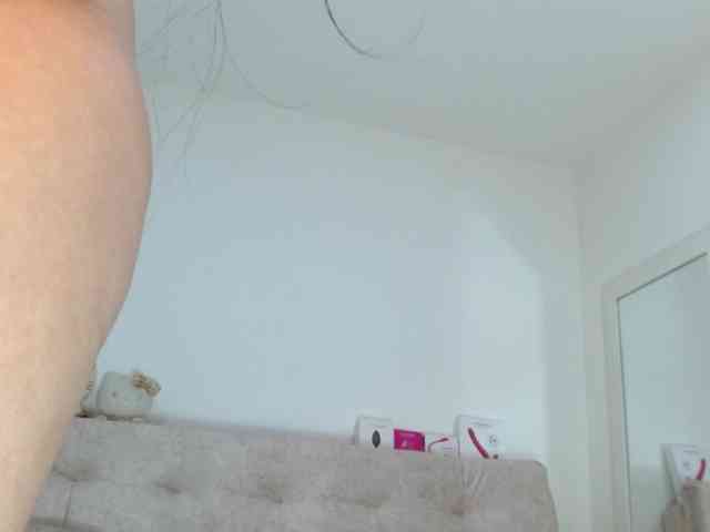 sashacreamy webcam