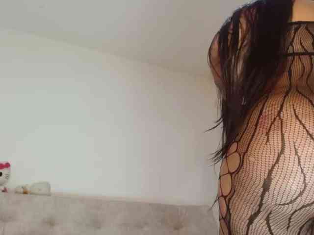 sashacreamy webcam