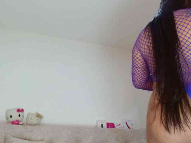 sashacreamy webcam