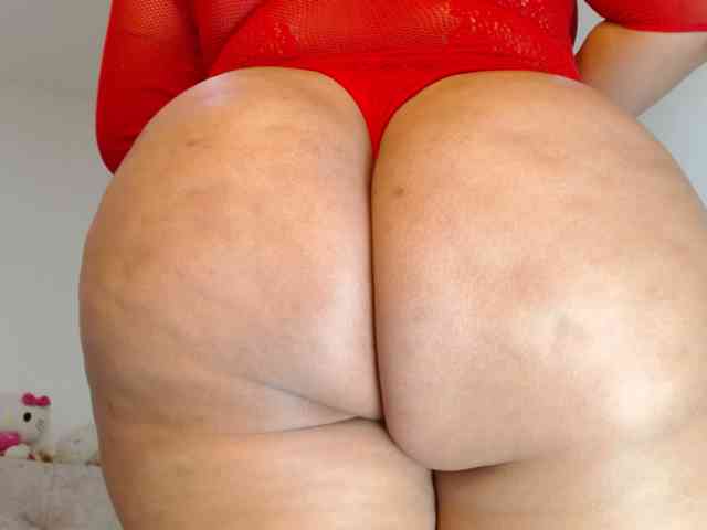 sashacreamy webcam