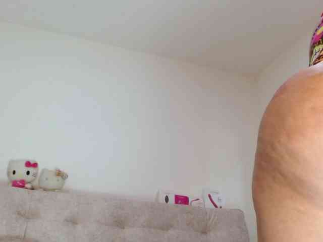sashacreamy webcam