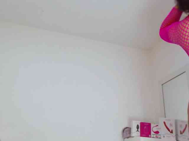 sashacreamy webcam