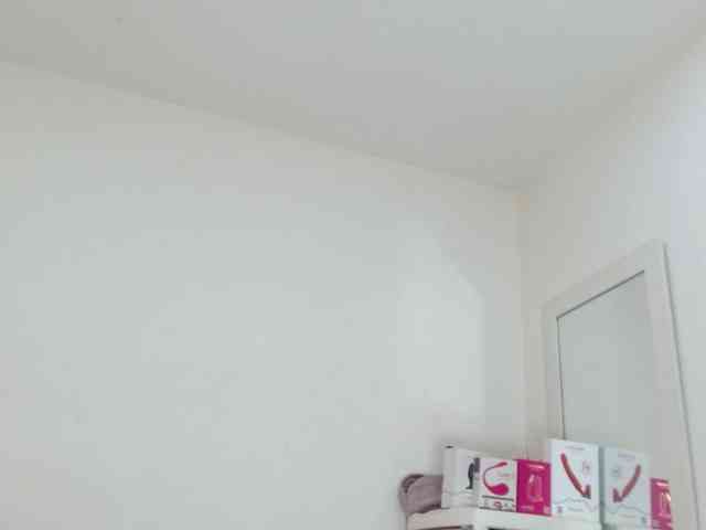 sashacreamy webcam