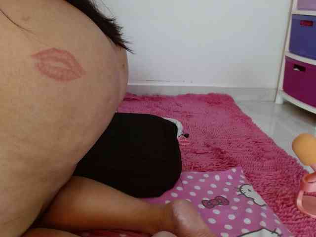 sashacreamy webcam
