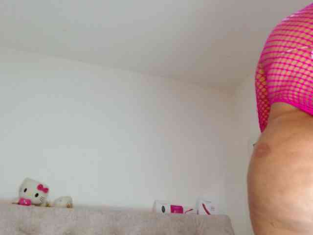 sashacreamy webcam