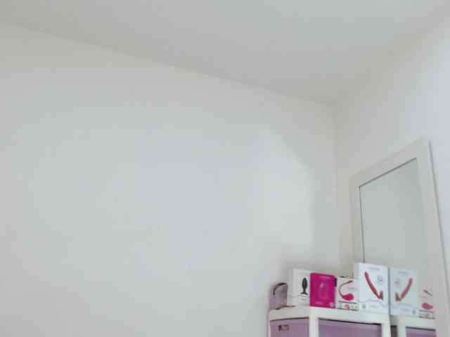 sashacreamy webcam