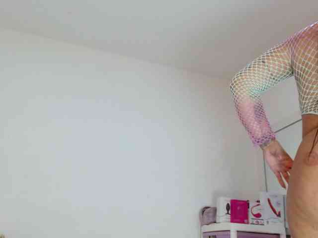sashacreamy webcam
