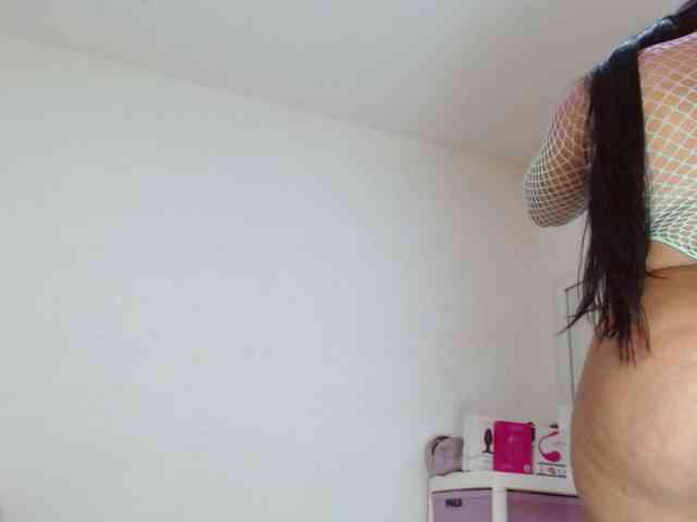 sashacreamy webcam