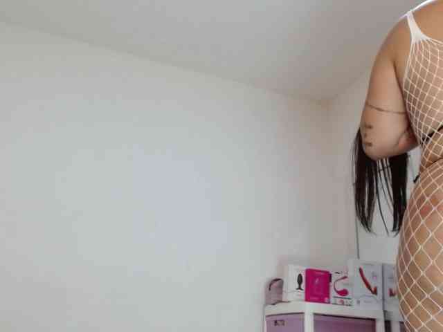 sashacreamy webcam
